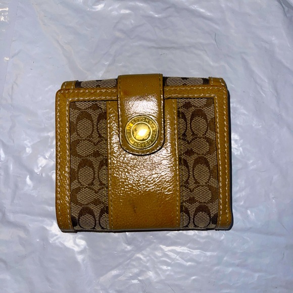 Coach Ergo Brown Signature & Patent Leather Stripe Bifold French Wallet 41075 - Picture 1 of 9